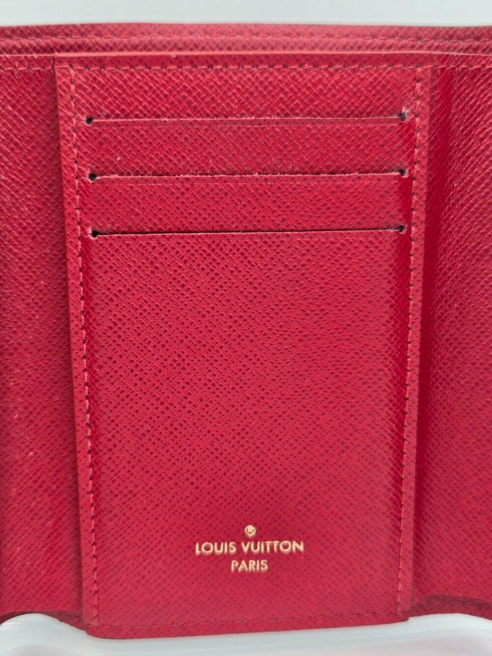 Louis Vuitton Victorine Wallet โ Damier Ebene | Cherry Interior | Pre-Owned - Picture 10 of 16